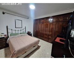 SE VENDE PISO EN CADIZ , ZONA CENTRO