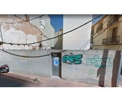 Terreno urbano en el centro de la población
