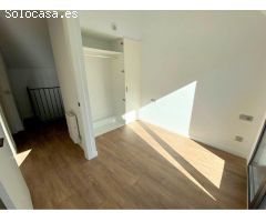Piso Dúplex en la zona Ciutat de Valls de 146.27 m +  23.41 m2 de terraza, 4hab y 3 baños, 1 pàrquin