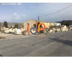 Nave Industrial en Venta en Finestrat, Almería