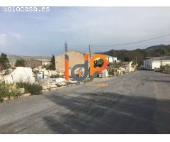 Nave Industrial en Venta en Finestrat, Almería
