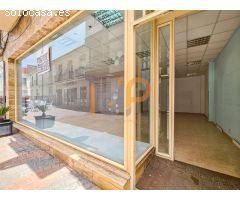 Local Comercial en Alquiler en Huércal-Overa, Almería