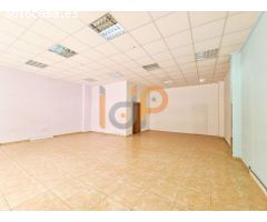 Local Comercial en Alquiler en Huércal-Overa, Almería