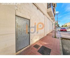 Local Comercial en Alquiler en Huércal-Overa, Almería