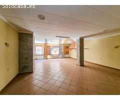 Local Comercial en Alquiler en Huércal-Overa, Almería
