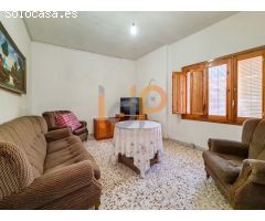 Casa en Venta en Zurgena, Almería