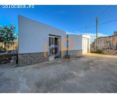 Casa en Venta en Huércal-Overa, Almería