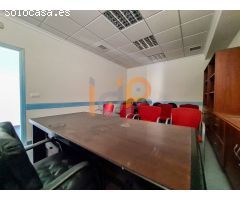Local Comercial en Alquiler en Huércal-Overa, Almería