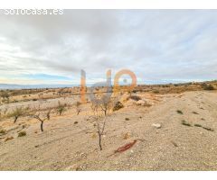 Parcela Rústica en Venta en Huércal-Overa, Almería