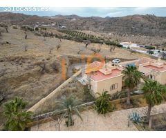 Casa en Venta en Huércal-Overa, Almería