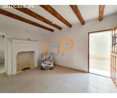 Casa en Venta en Arboleas, Almería