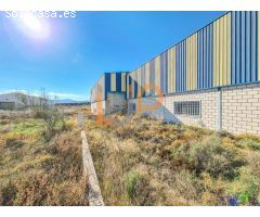 Nave Industrial en Venta en Olula del Río, Almería