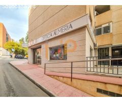 Local Comercial en Alquiler en Huércal-Overa, Almería