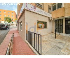 Local Comercial en Alquiler en Huércal-Overa, Almería