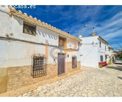 Casa en Venta en Arboleas, Almería