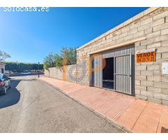 Nave Industrial en Venta en Zurgena, Almería