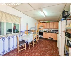 Casa en Venta en Huércal-Overa, Almería
