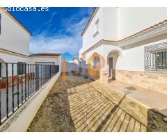 Casa en Venta en Huércal-Overa, Almería