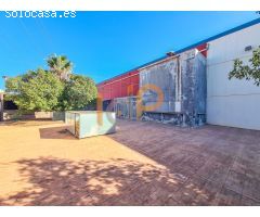 Nave Industrial en Venta en Finestrat, Almería