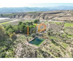 Casa en Venta en Partaloa, Almería