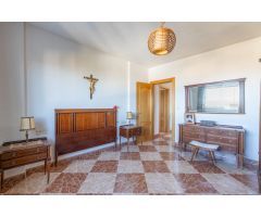 EXCLUSIVA: 2 Casas Independientes con Pista Deportiva en Monachil, Granada