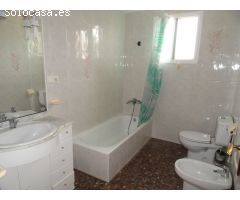 Chalet en Venta en Alginet, Valencia