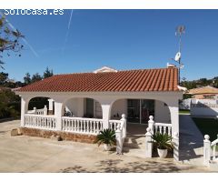 Chalet en Venta en Montroy, Valencia