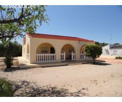 Chalet en Venta en Montroy, Valencia