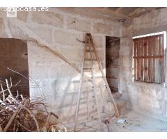 ENCANTADORA CASA A REFORMAR EN LLOSETA CON JARDÍN DE 95 M2