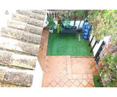 CHALET ADOSADO CON TERRAZA EN SON FERRIOL