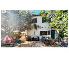 CASA DE PUEBLO DE 202 M2 CON PATIO DE 60 M2 EN VENTA EN BINISSALEM