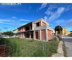 PARCELA CON ESTRUCTURA + PROYECTO BASICO y VISADO de OBRA