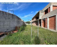 PARCELA CON ESTRUCTURA + PROYECTO BASICO y VISADO de OBRA
