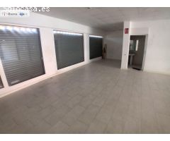 LOCAL COMERCIAL EN CALLE AMADEU VIVES DE TORDERA