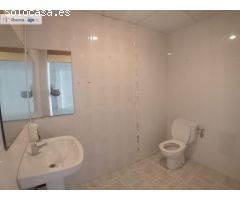 LOCAL COMERCIAL EN CALLE AMADEU VIVES DE TORDERA
