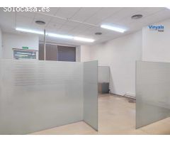 Diáfano y con instalaciones!