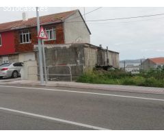 Casa en Laxe con terreno