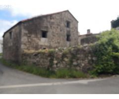 Conjunto de viviendas semirestauradas en Baio