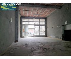 Local comercial en Calle Poniente - Carballo