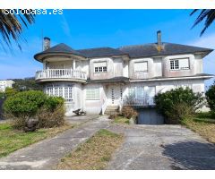 Chalet en Malpica, a 900 metros de la playa de Canido y Area Mayor