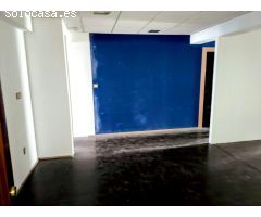 Amplio piso en Desiderio Varela - Carballo