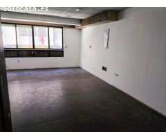 Amplio piso en Desiderio Varela - Carballo