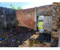 Casa con terreno para rehabilitar en Outeiro, Cela de Cambre