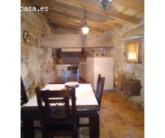 Bonita casa de piedra en Laxe