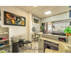 Se vende o se traspasa local comercial cerca de la playa, en San Eugenio Bajo, Adeje