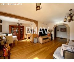 CHALET INDEPENDIENTE EN PLAYA DE EL CAMPELLO