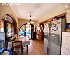 CHALET INDEPENDIENTE EN PLAYA DE EL CAMPELLO