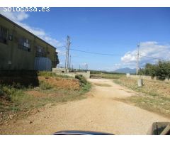 Oportunidad Industrial: Nave de 1.000 m² con Terreno de 5.000 m² Cerca de Figueres