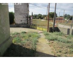 Oportunidad Industrial: Nave de 1.000 m² con Terreno de 5.000 m² Cerca de Figueres