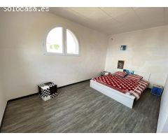 Casa con 8 dormitorios con apartamento separado, garaje para 6 coches y piscina cubierta